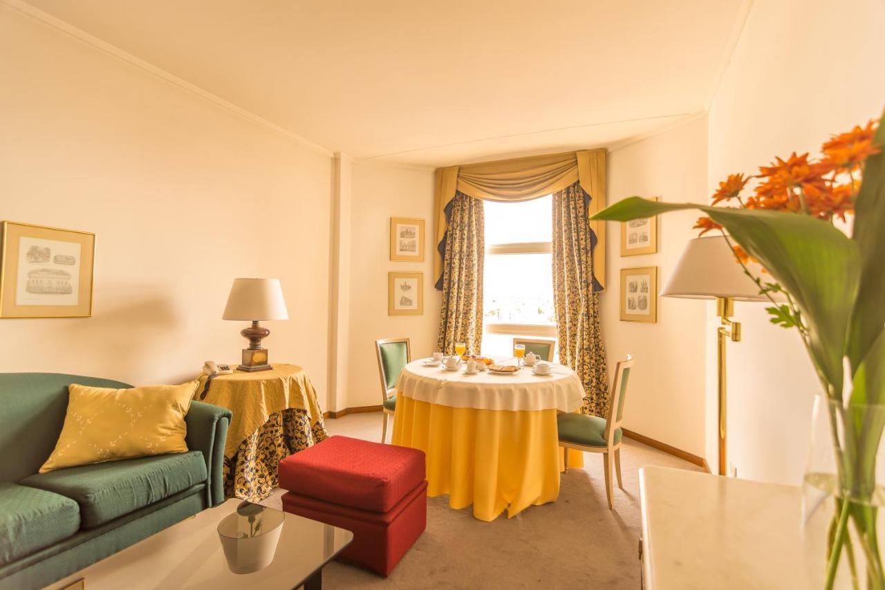 Hotel Libertador タンディル エクステリア 写真